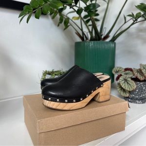 Dolce Vita black leather clogs with wood soles size 6.5
